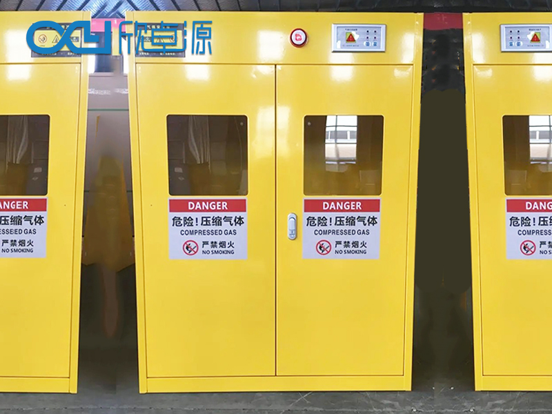 Gas cabinet